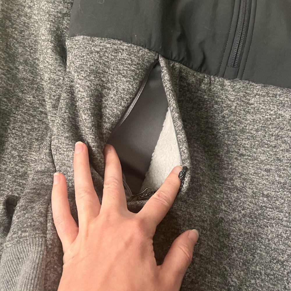 North Face Zip Up - Picture 2 of 6